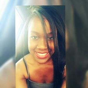 Meet your Posher, Lashika